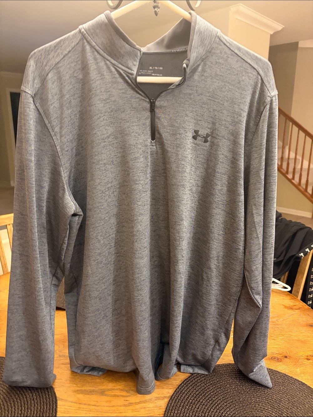 Under Armour Golf Men's Gray Heather 1/4 Zip Pullover